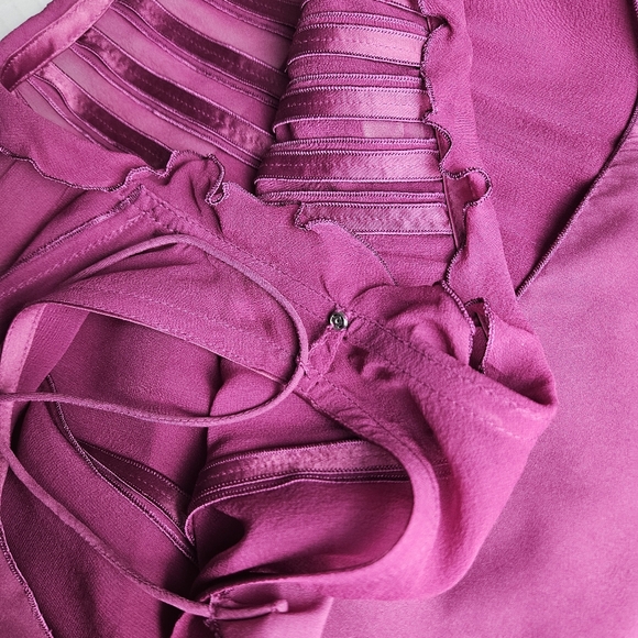 Ann Taylor Women Berry Feminine Silk Top Size 14 - Picture 6 of 12